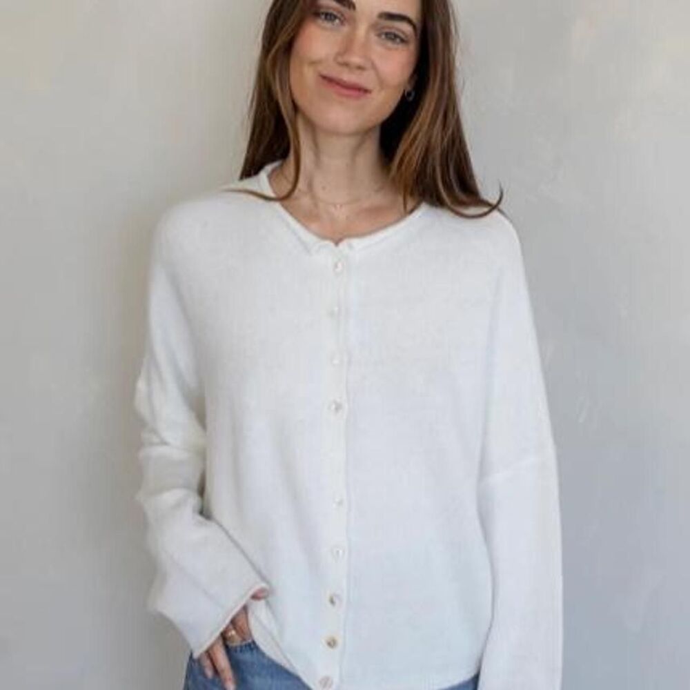 Things Between Women's White and Cream Cardigan - Picture 2 of 8